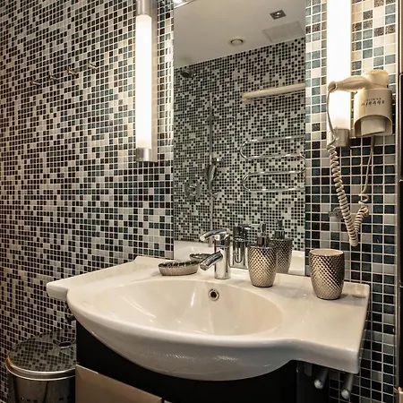 Airhome - Golden Fish *