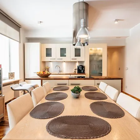 Airhome - Golden Fish *