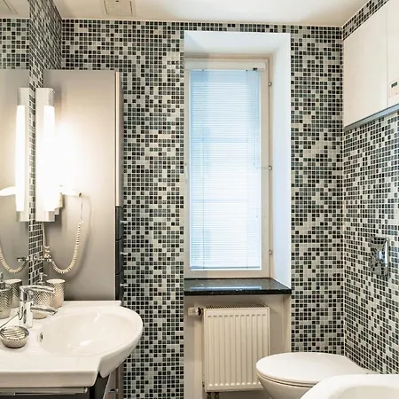 Airhome - Golden Fish * Tallinn